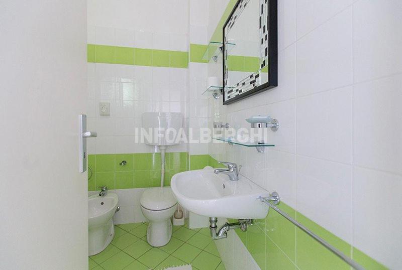 Hotel Napoleon San Mauro Mare Buitenkant foto