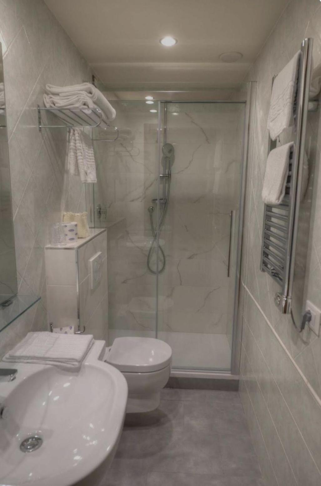 Hotel Napoleon San Mauro Mare Buitenkant foto